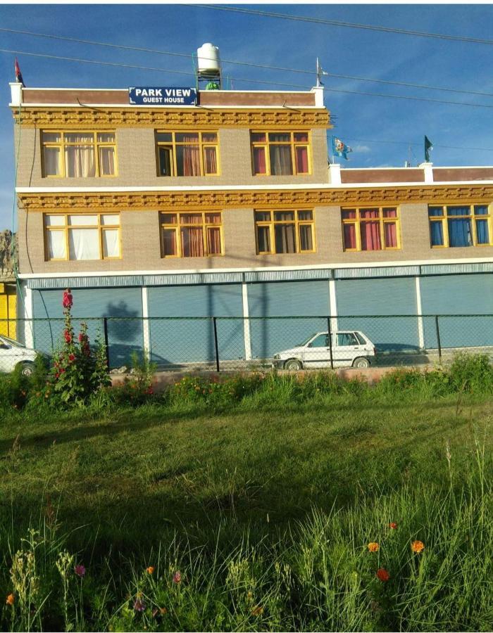 Park View Guest House Leh Bagian luar foto